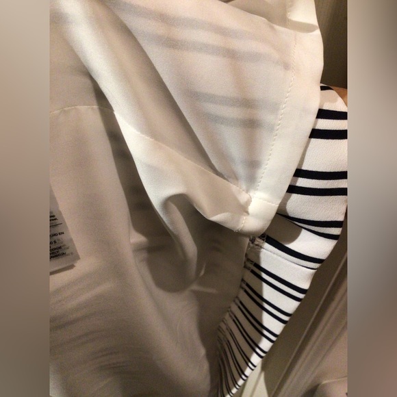 Banana Republic brand new without tags long button down dress. Size 4 - Picture 4 of 12